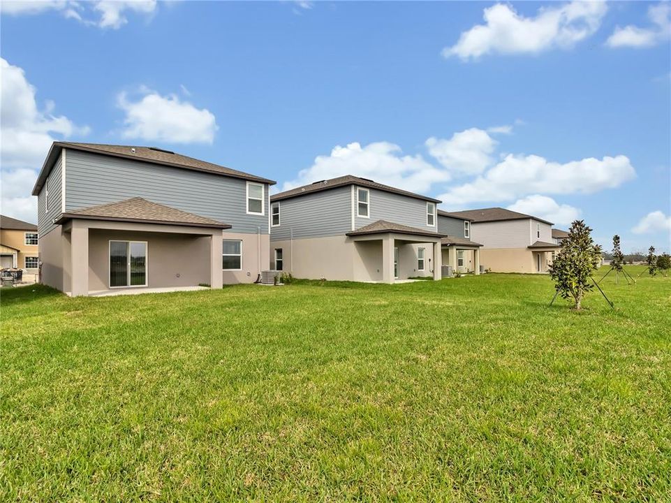 For Rent: $2,950 (4 beds, 2 baths, 1870 Square Feet)