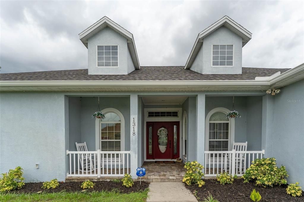 For Sale: $599,000 (3 beds, 2 baths, 2414 Square Feet)