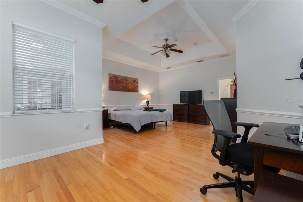 For Sale: $599,000 (3 beds, 2 baths, 2414 Square Feet)