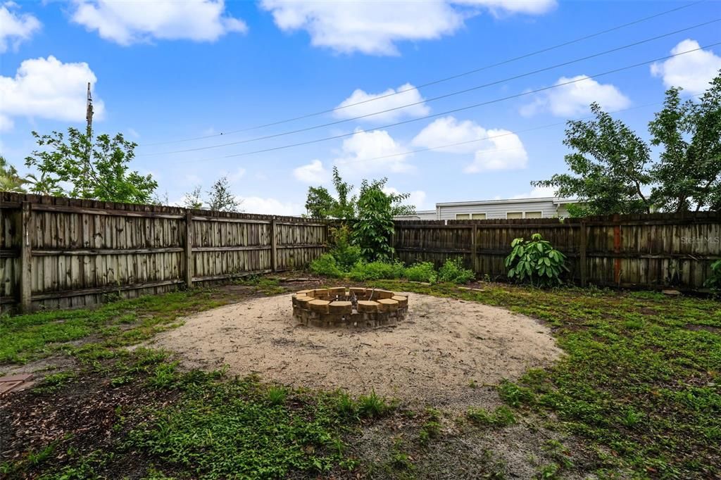 En Venta: $329,900 (2 camas, 1 baños, 848 Pies cuadrados)
