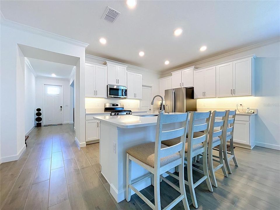 For Sale: $385,000 (3 beds, 2 baths, 2128 Square Feet)