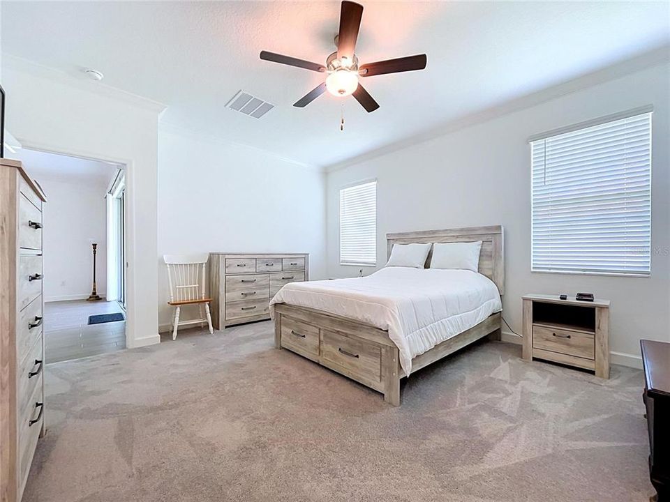 For Sale: $385,000 (3 beds, 2 baths, 2128 Square Feet)