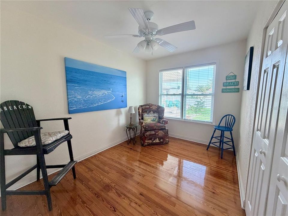 For Rent: $2,500 (3 beds, 2 baths, 1020 Square Feet)
