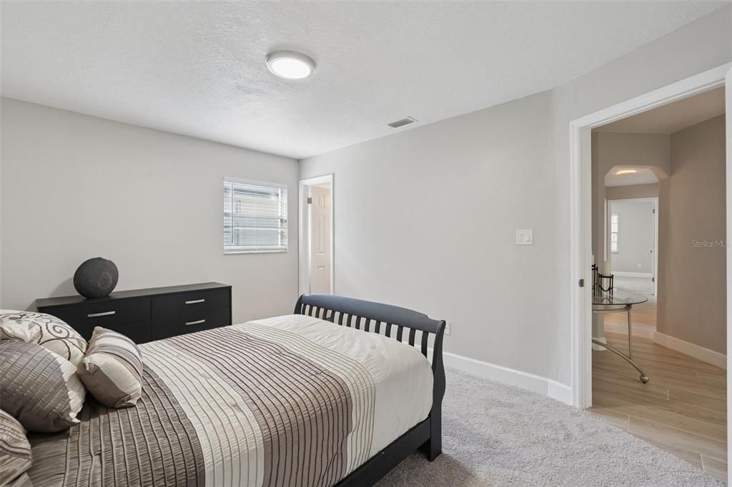 For Sale: $610,000 (5 beds, 3 baths, 2817 Square Feet)