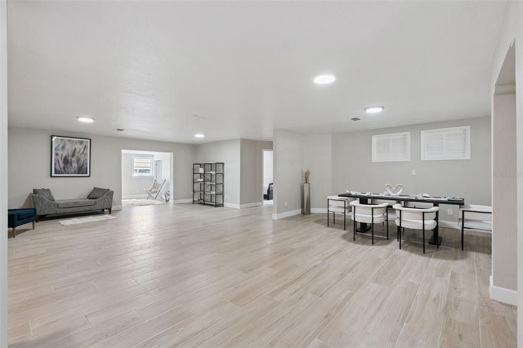 For Sale: $610,000 (5 beds, 3 baths, 2817 Square Feet)