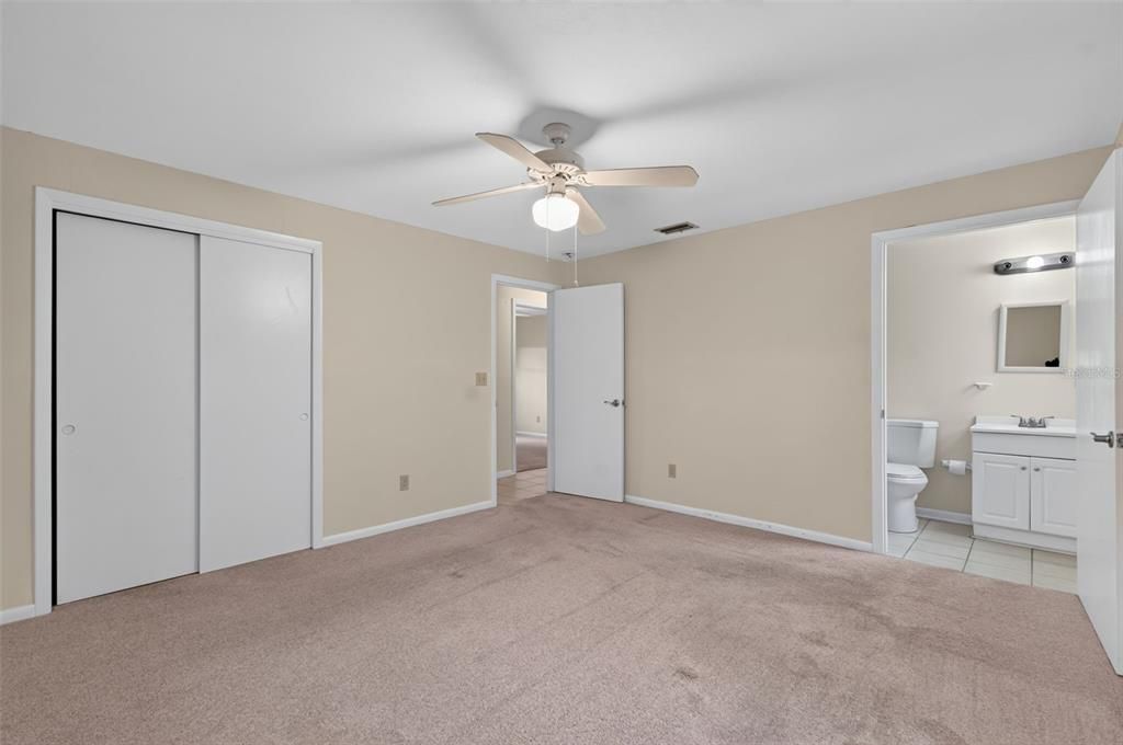 For Sale: $339,000 (4 beds, 2 baths, 2217 Square Feet)