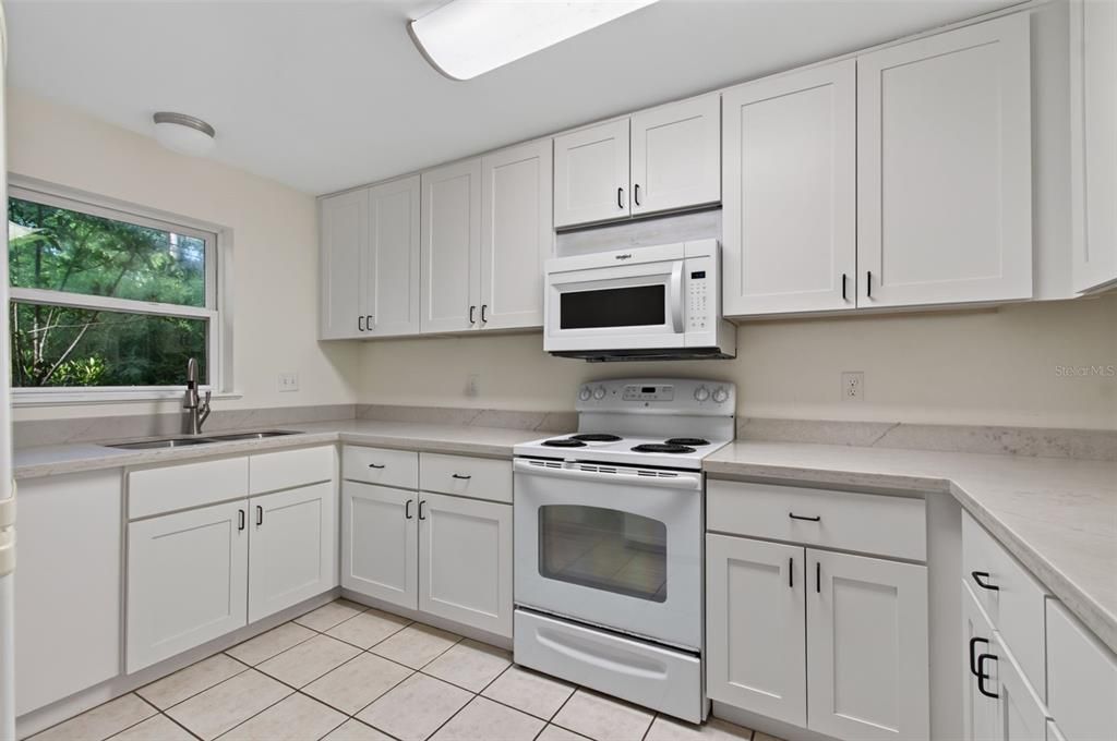 For Sale: $339,000 (4 beds, 2 baths, 2217 Square Feet)