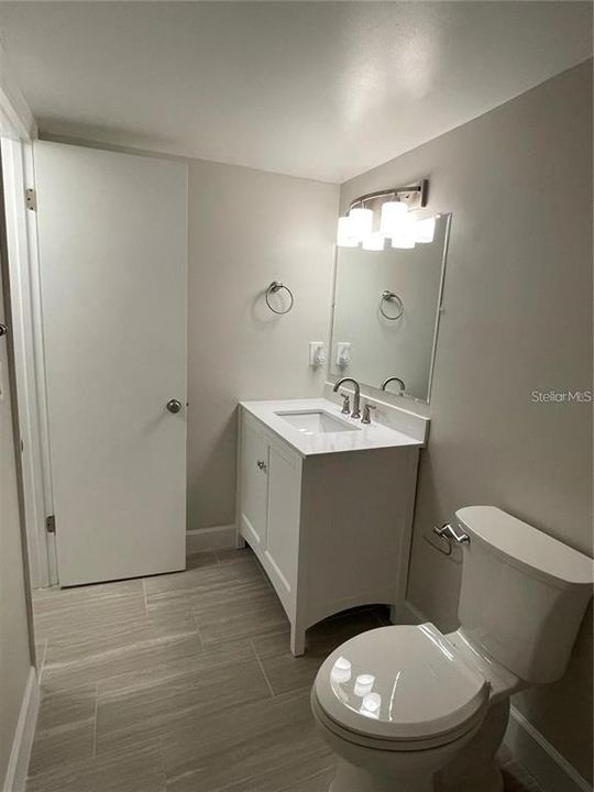 For Rent: $1,350 (1 beds, 1 baths, 607 Square Feet)