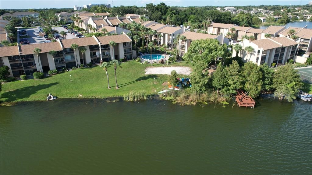 For Rent: $1,350 (1 beds, 1 baths, 607 Square Feet)