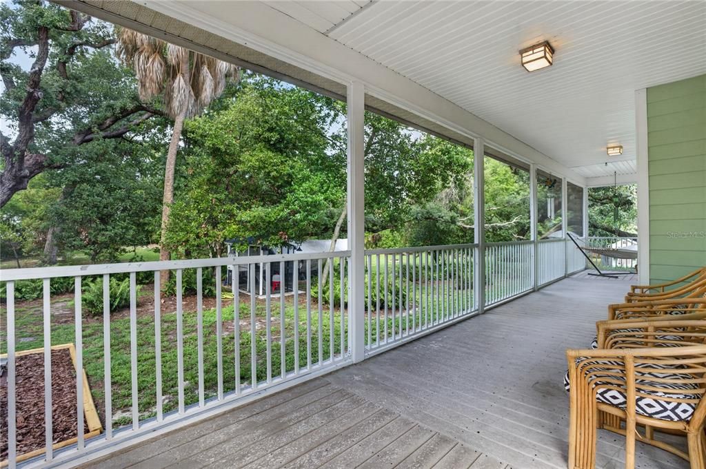 For Sale: $899,900 (4 beds, 2 baths, 2131 Square Feet)