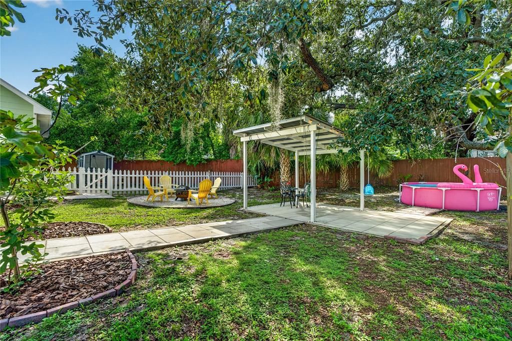 For Sale: $899,900 (4 beds, 2 baths, 2131 Square Feet)