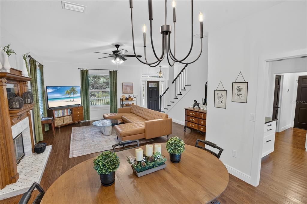 For Sale: $899,900 (4 beds, 2 baths, 2131 Square Feet)