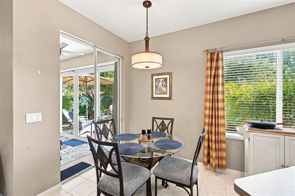 For Sale: $324,995 (3 beds, 2 baths, 1748 Square Feet)