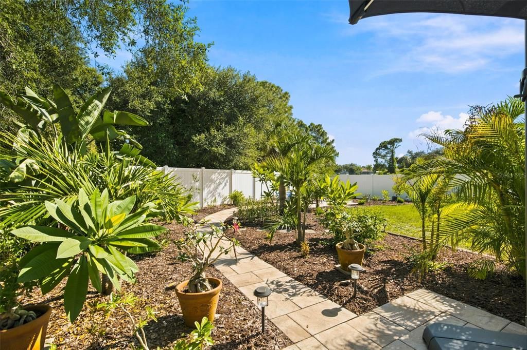 For Sale: $324,995 (3 beds, 2 baths, 1748 Square Feet)