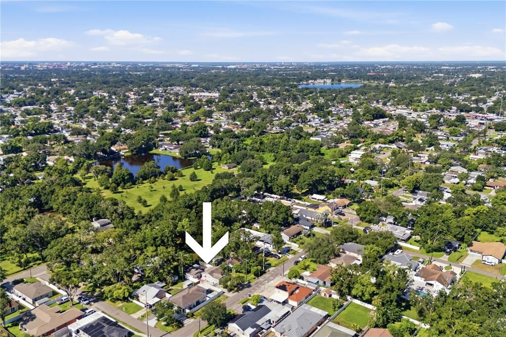 For Sale: $329,000 (3 beds, 1 baths, 852 Square Feet)