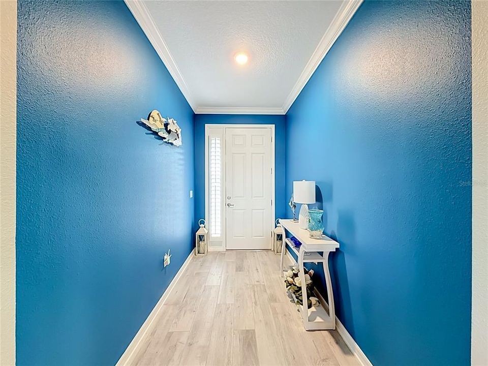 For Sale: $424,900 (3 beds, 2 baths, 2288 Square Feet)