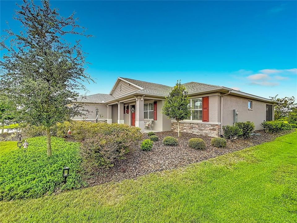 For Sale: $424,900 (3 beds, 2 baths, 2288 Square Feet)