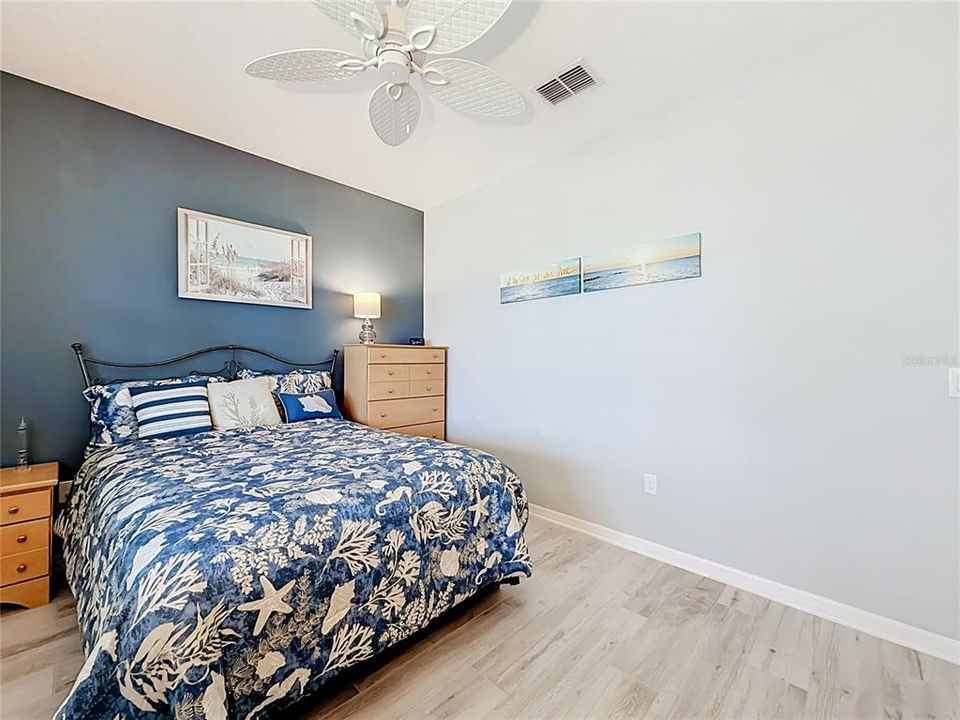 For Sale: $424,900 (3 beds, 2 baths, 2288 Square Feet)