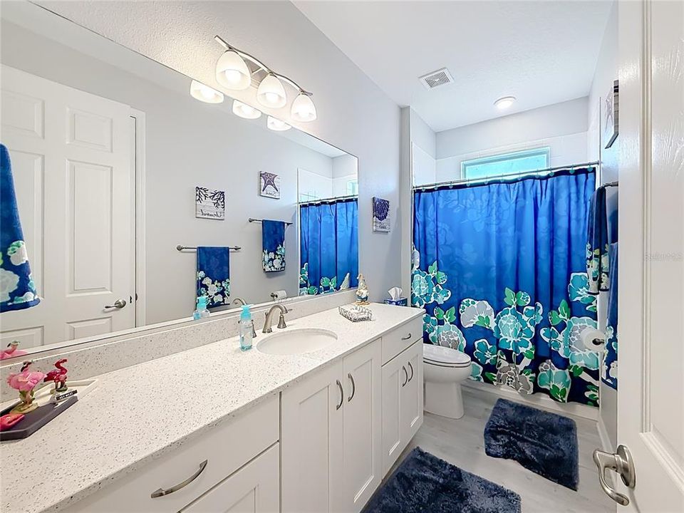 For Sale: $424,900 (3 beds, 2 baths, 2288 Square Feet)