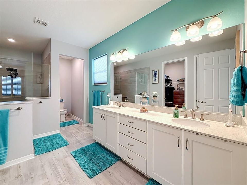 For Sale: $424,900 (3 beds, 2 baths, 2288 Square Feet)