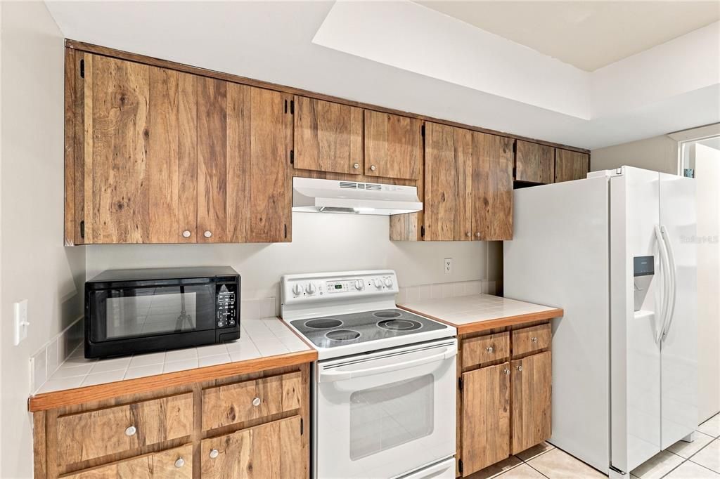 For Sale: $219,000 (2 beds, 2 baths, 1450 Square Feet)
