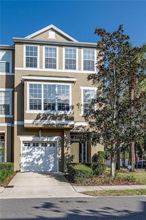 For Rent: $2,950 (3 beds, 2 baths, 1850 Square Feet)