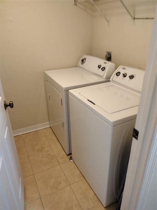 For Sale: $164,500 (3 beds, 2 baths, 1093 Square Feet)