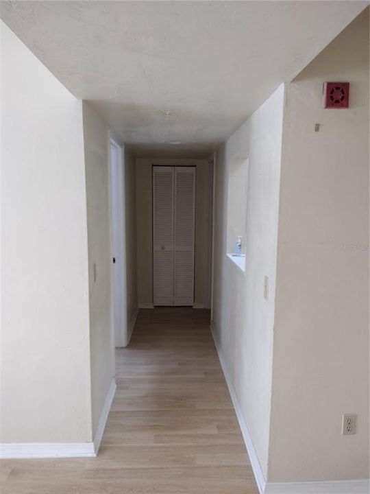 For Sale: $164,500 (3 beds, 2 baths, 1093 Square Feet)