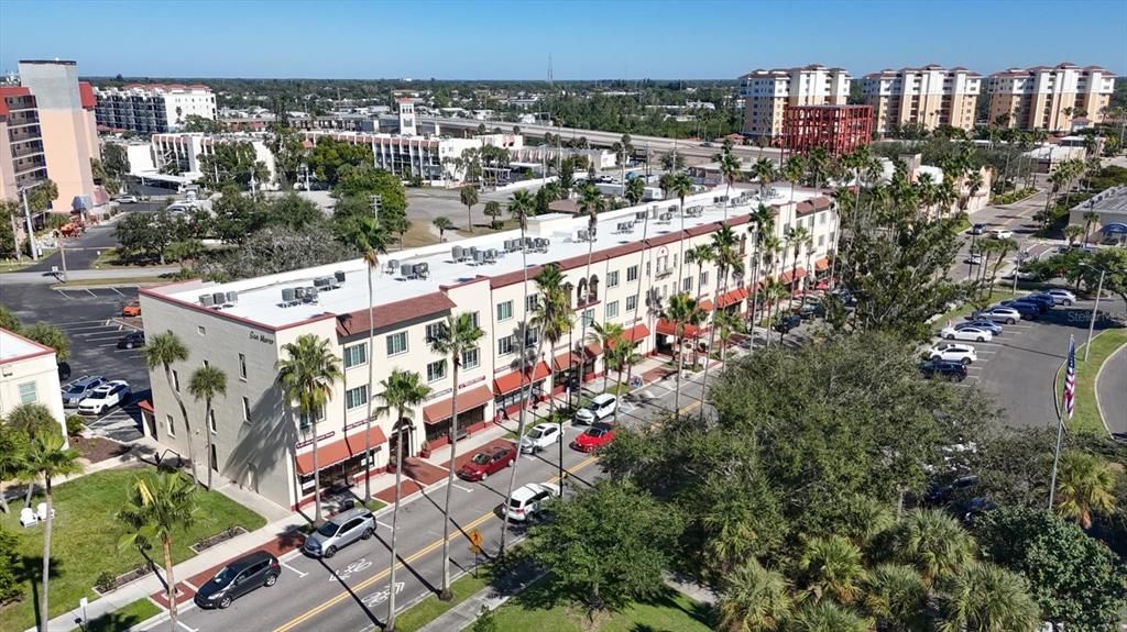 For Sale: $279,000 (2 beds, 1 baths, 1105 Square Feet)