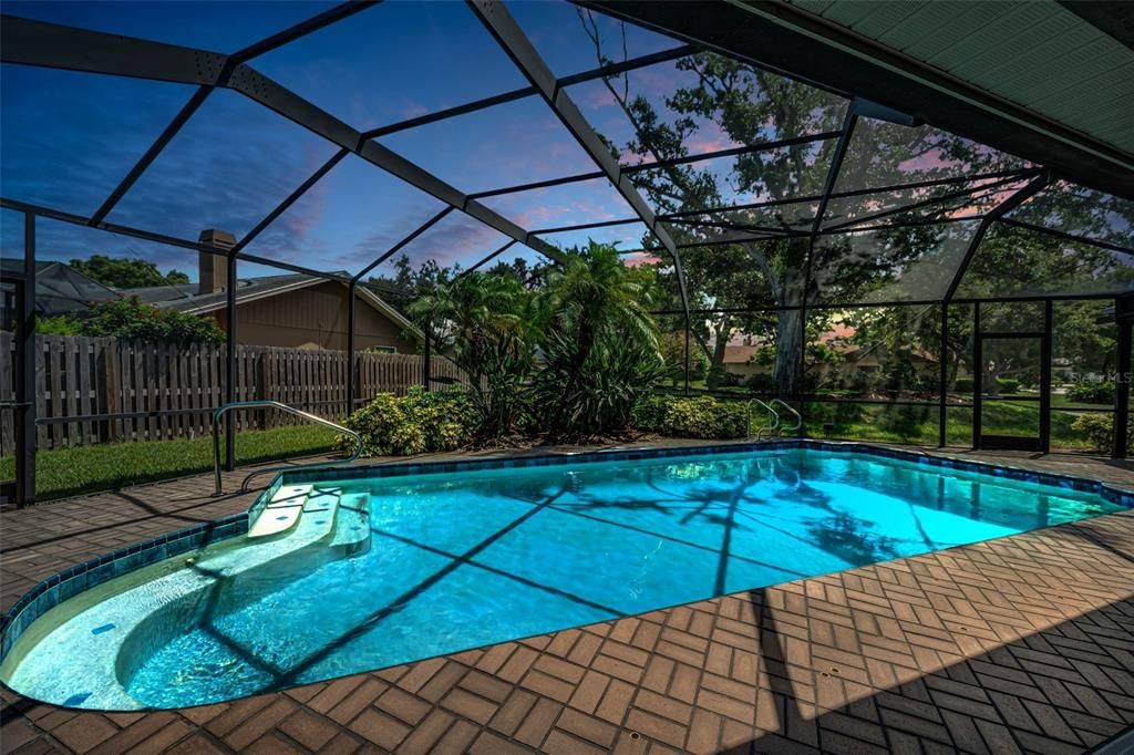 Active With Contract: $835,000 (5 beds, 3 baths, 2922 Square Feet)