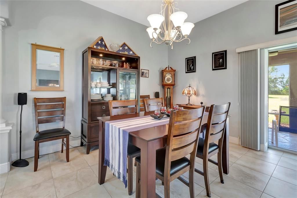 На продажу: $529,000 (3 спален, 2 ванн, 1955 Квадратных фут)
