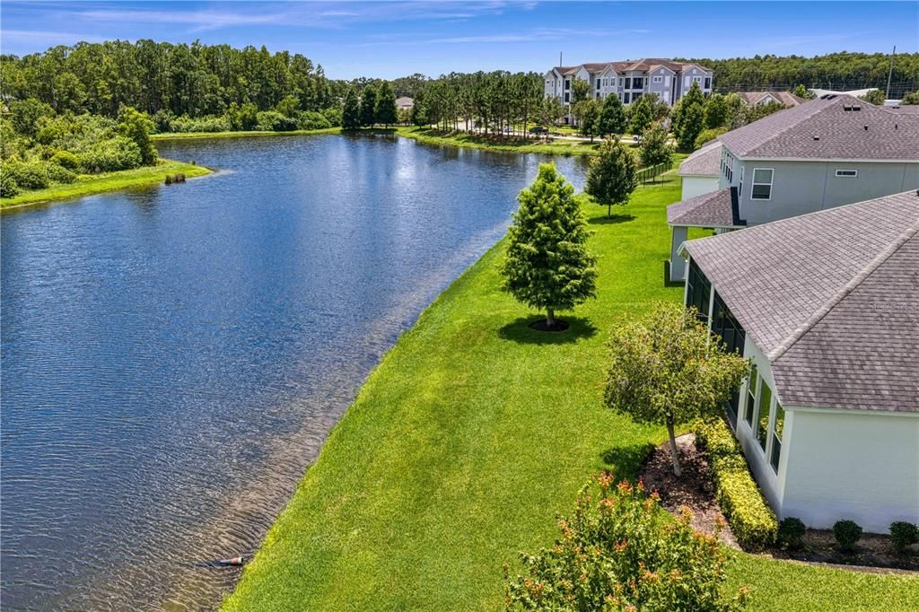For Sale: $700,000 (4 beds, 3 baths, 2560 Square Feet)