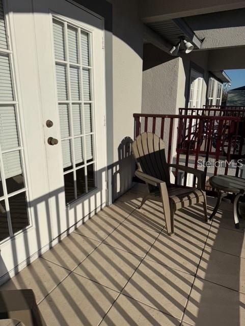 For Rent: $1,900 (3 beds, 2 baths, 4488 Square Feet)