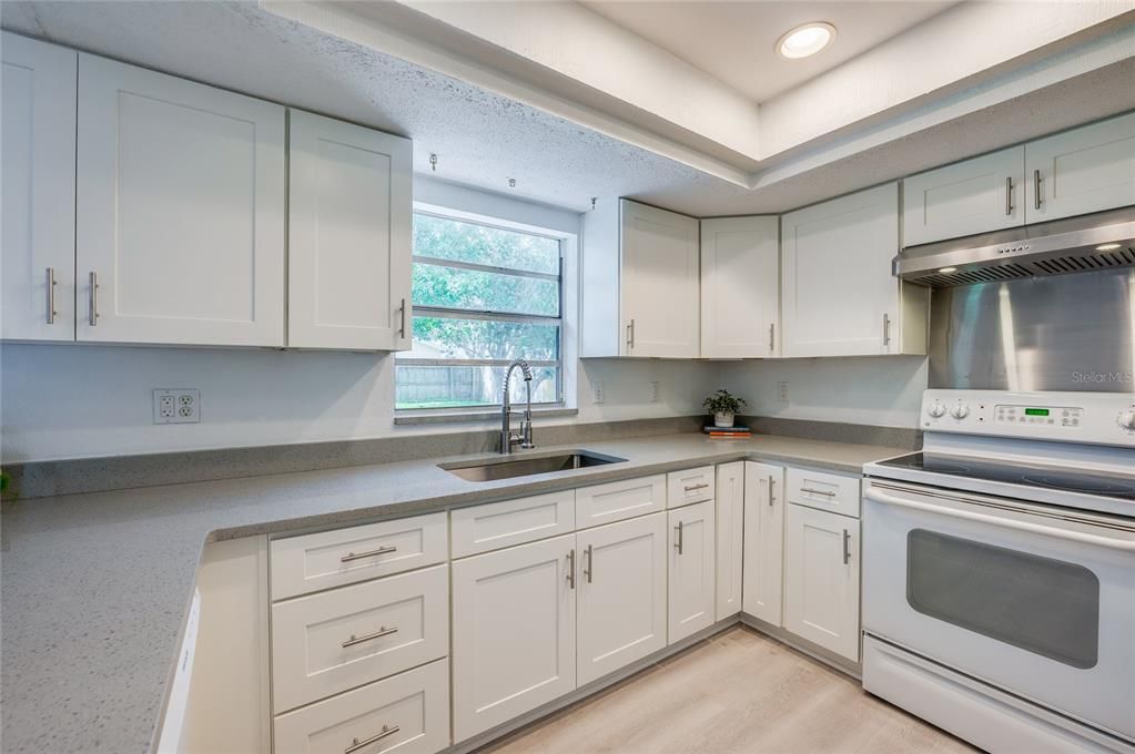 For Sale: $300,000 (3 beds, 2 baths, 1455 Square Feet)