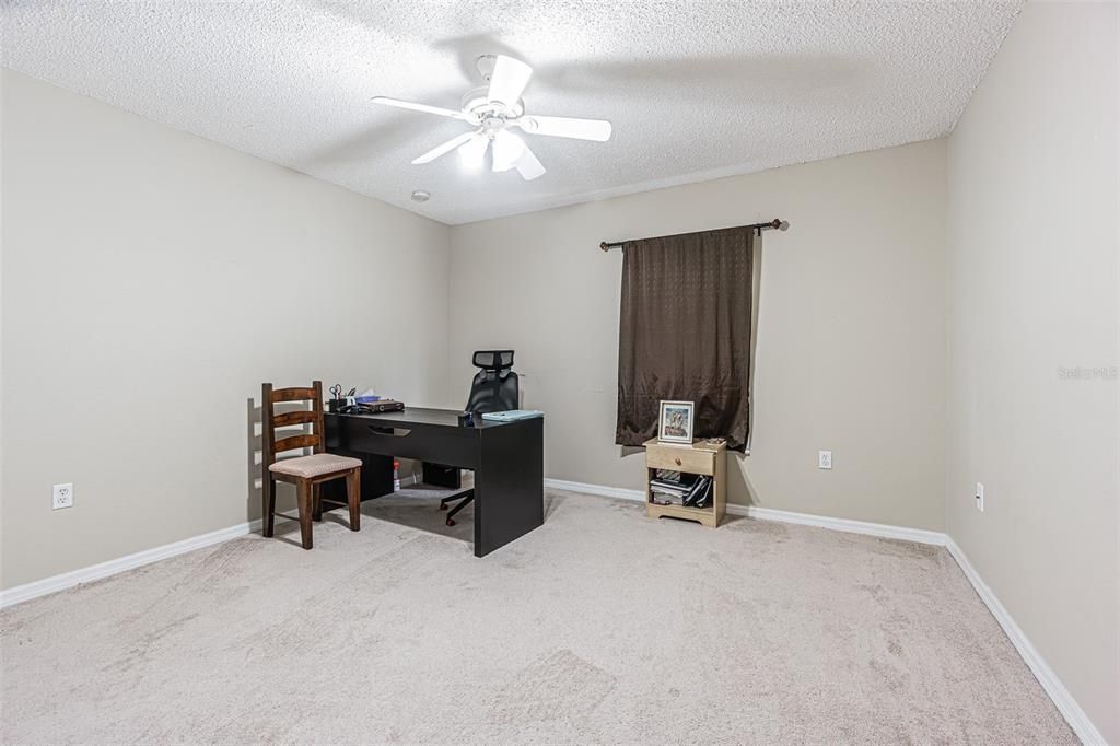 For Rent: $2,800 (4 beds, 2 baths, 2789 Square Feet)