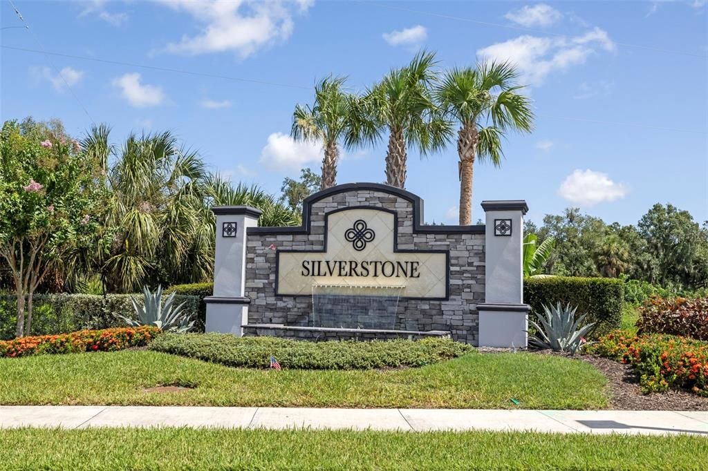 For Sale: $625,000 (5 beds, 3 baths, 2601 Square Feet)