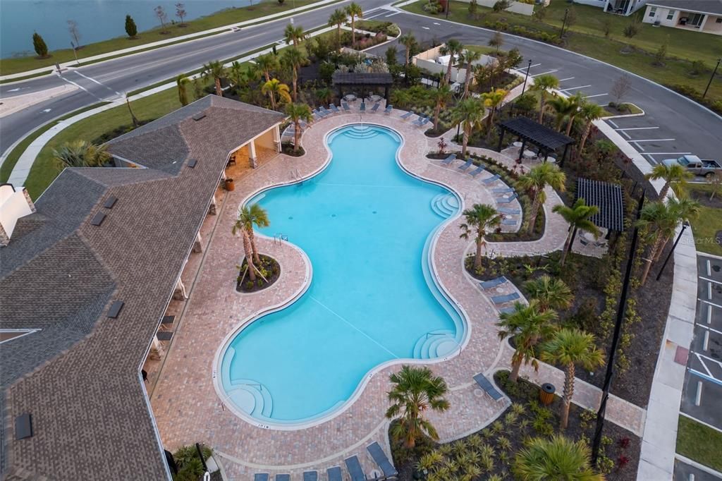 For Sale: $625,000 (5 beds, 3 baths, 2601 Square Feet)