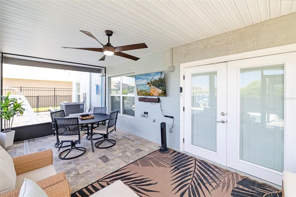 For Sale: $625,000 (5 beds, 3 baths, 2601 Square Feet)