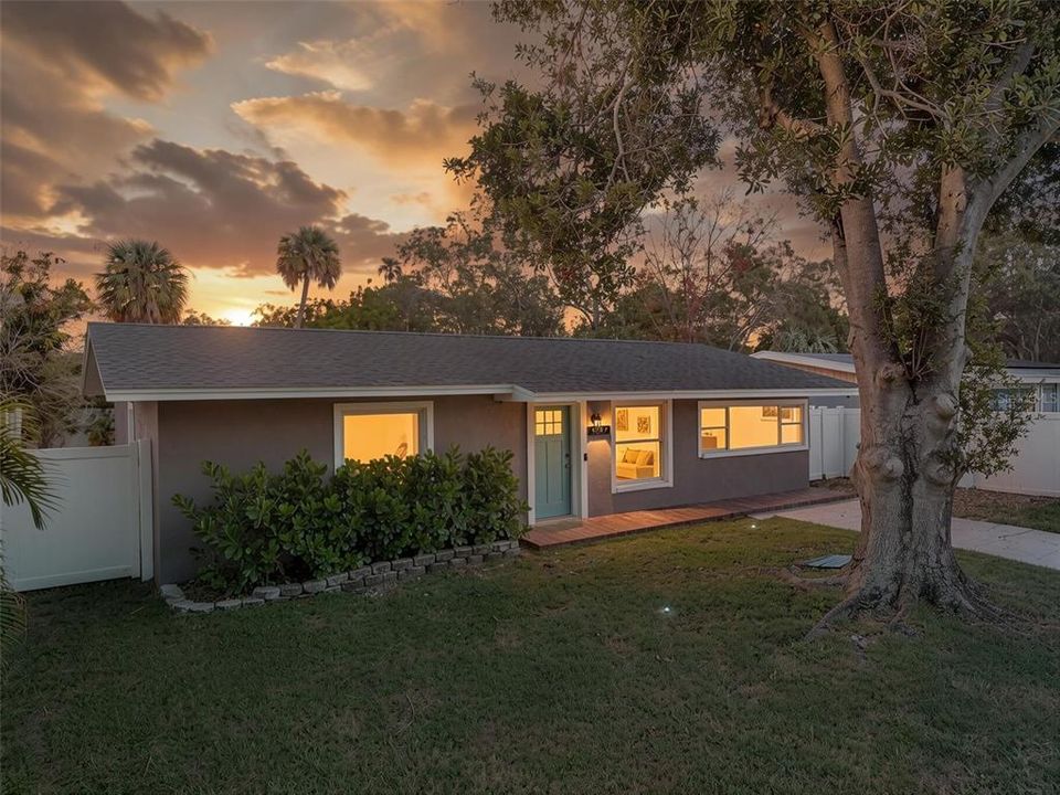En Venta: $400,000 (3 camas, 2 baños, 1164 Pies cuadrados)