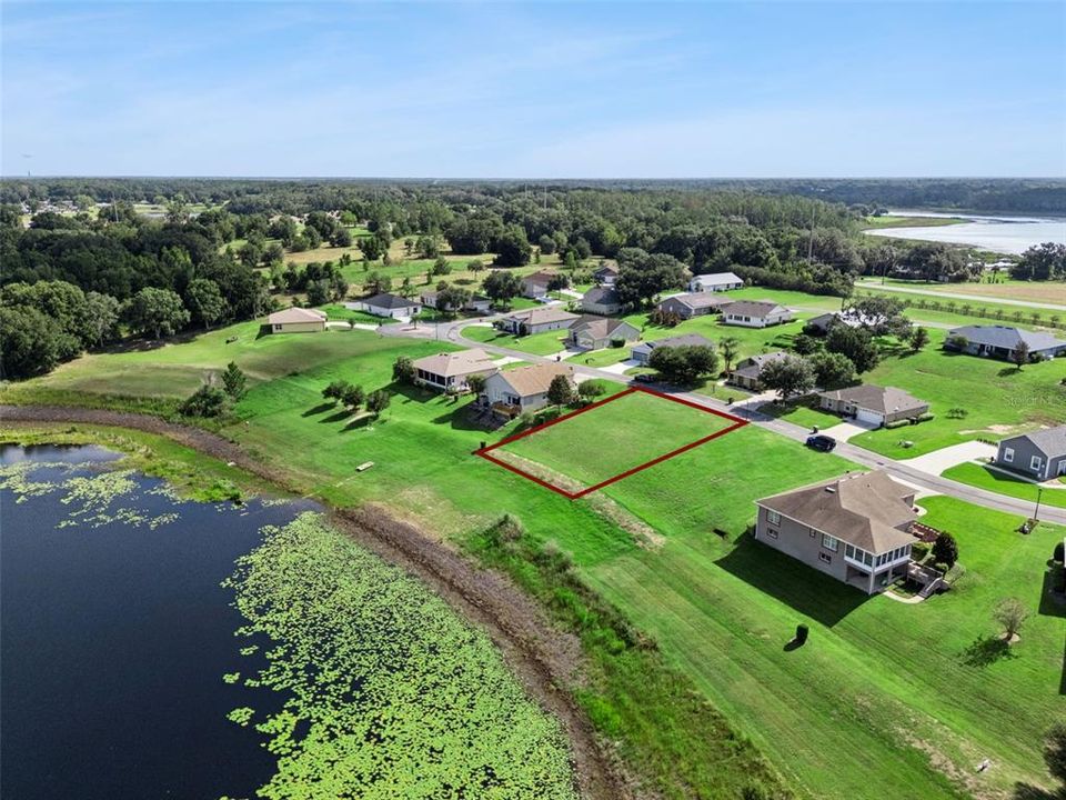 待售: $79,000 (0.27 acres)