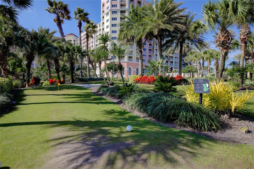 На продажу: $279,000 (0.15 acres)