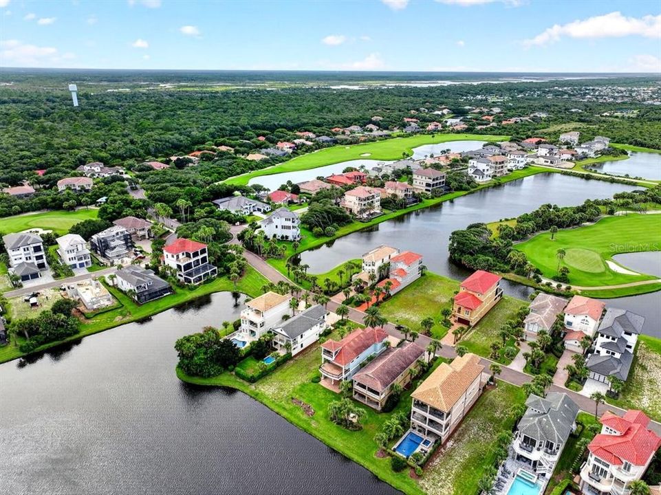 На продажу: $279,000 (0.15 acres)