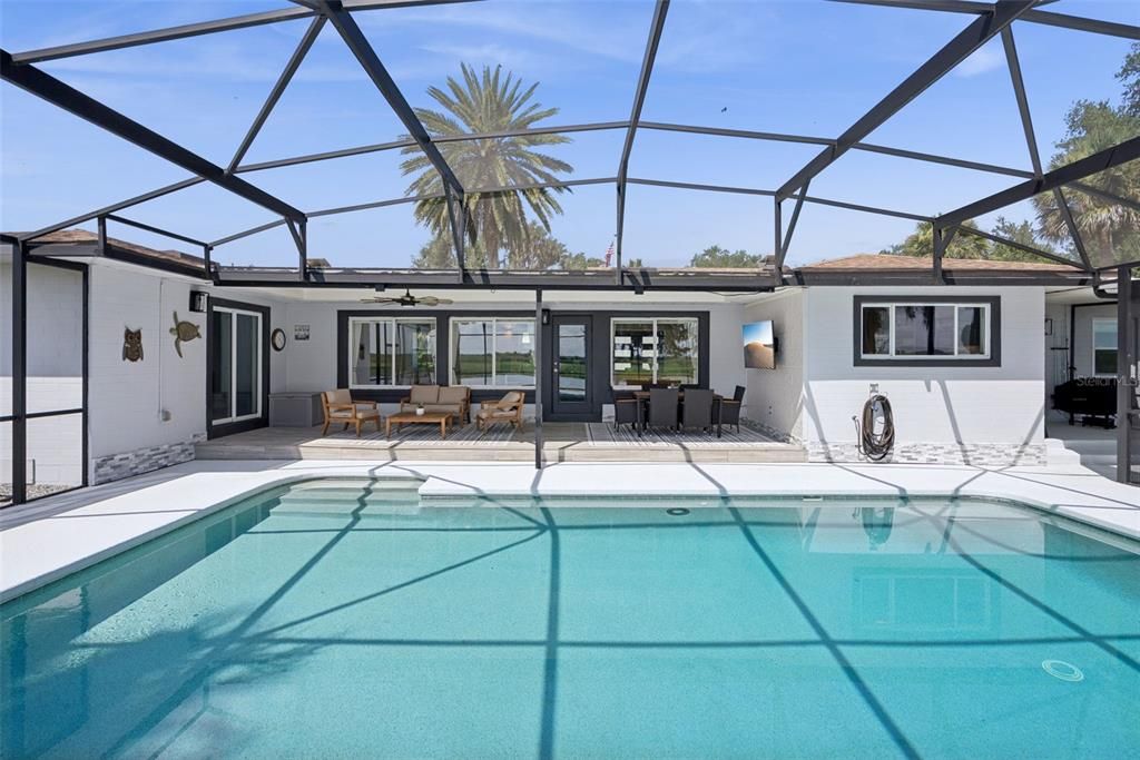 En Venta: $1,099,000 (3 camas, 3 baños, 2257 Pies cuadrados)