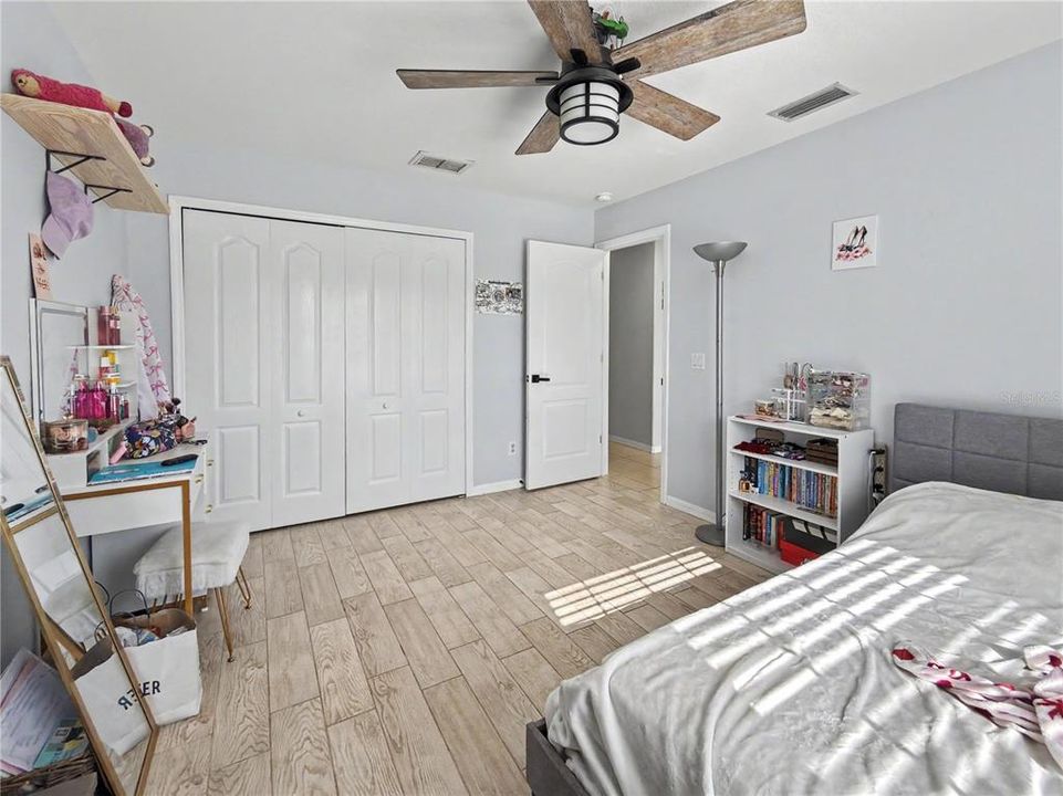 Active With Contract: $324,000 (3 beds, 2 baths, 1930 Square Feet)