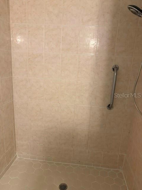 For Rent: $1,400 (2 beds, 2 baths, 1050 Square Feet)