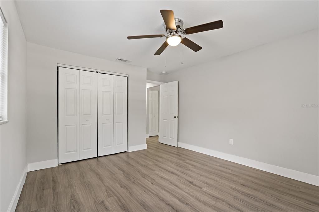 For Rent: $2,295 (2 beds, 1 baths, 1000 Square Feet)