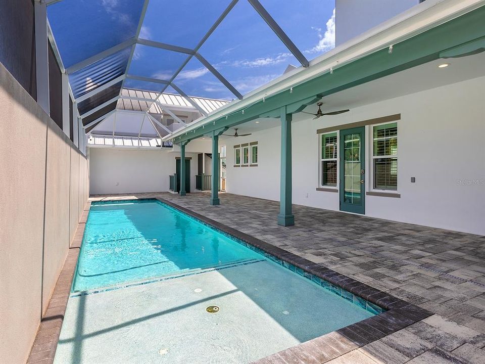For Sale: $3,400,000 (3 beds, 3 baths, 3565 Square Feet)