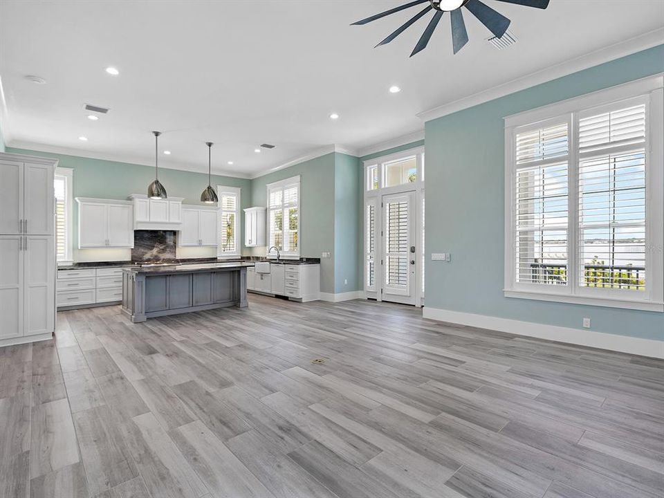 For Sale: $3,400,000 (3 beds, 3 baths, 3565 Square Feet)