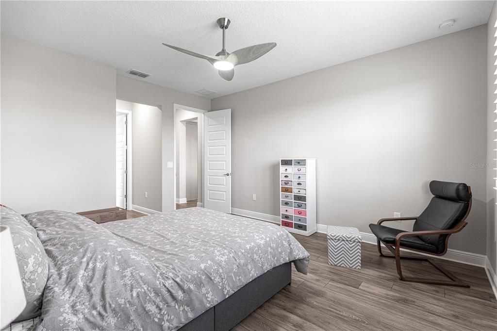 For Sale: $540,000 (3 beds, 3 baths, 2893 Square Feet)
