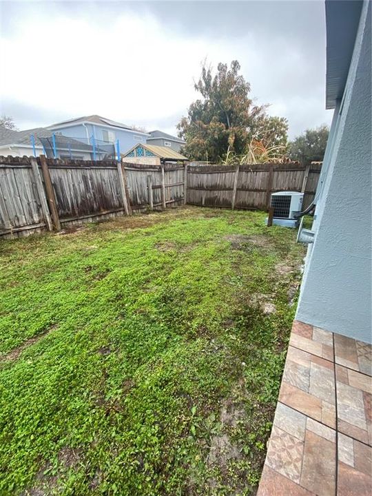 For Rent: $2,100 (3 beds, 2 baths, 1343 Square Feet)